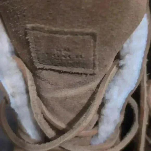 Coach suede/shearing wedges - Picture 4 of 15